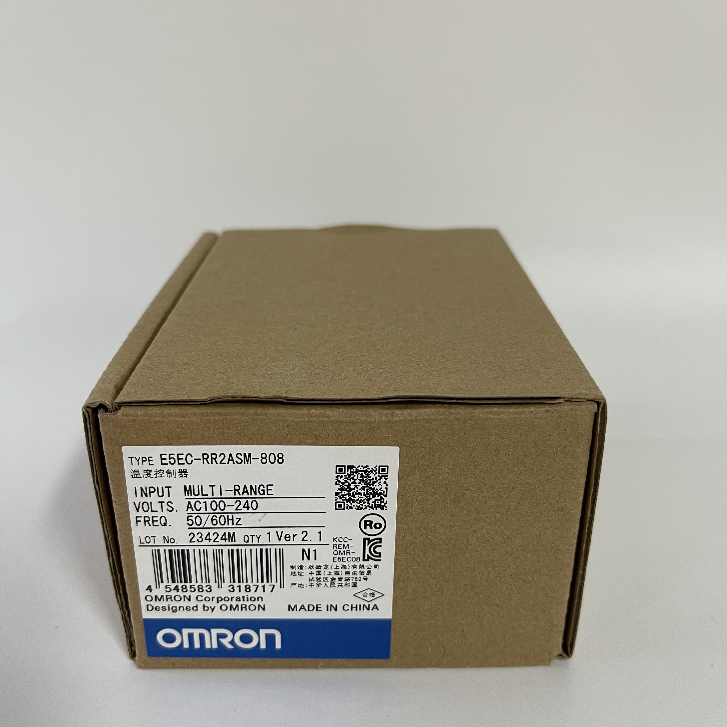 Omron Temperature Controller E5EC-RR2ASM-808