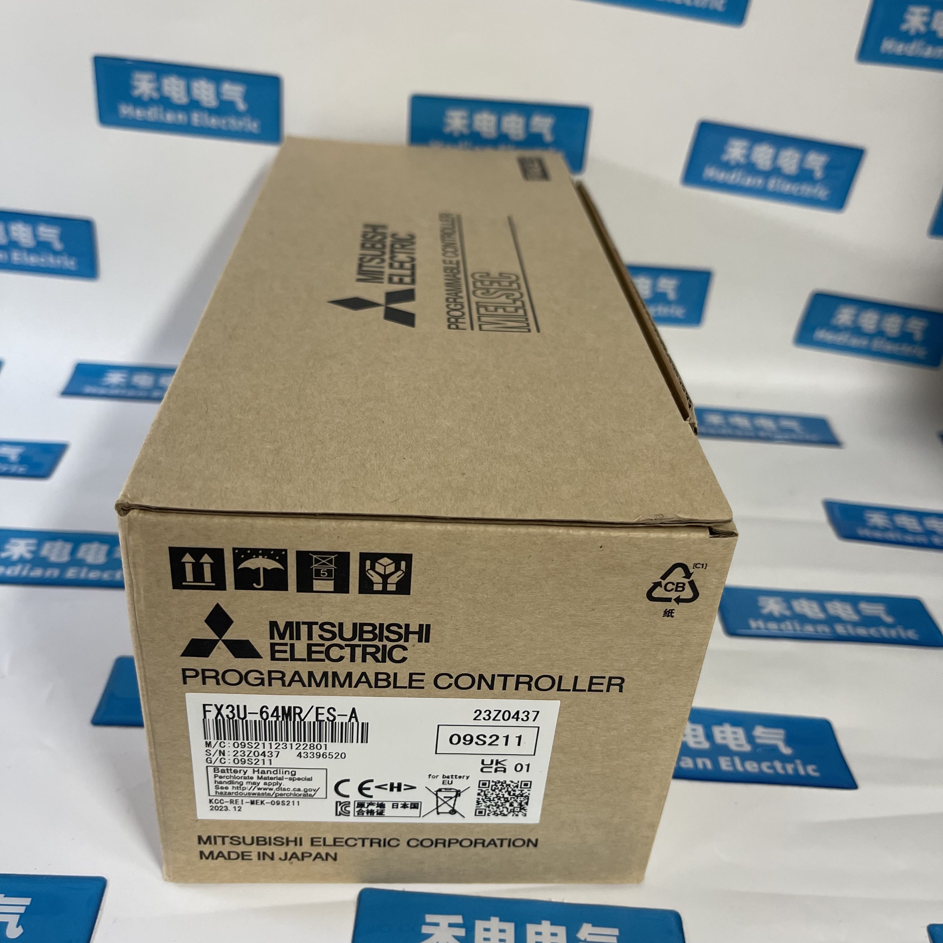 Mitsubishi PLC Controller FX3U-64MR/ES-A