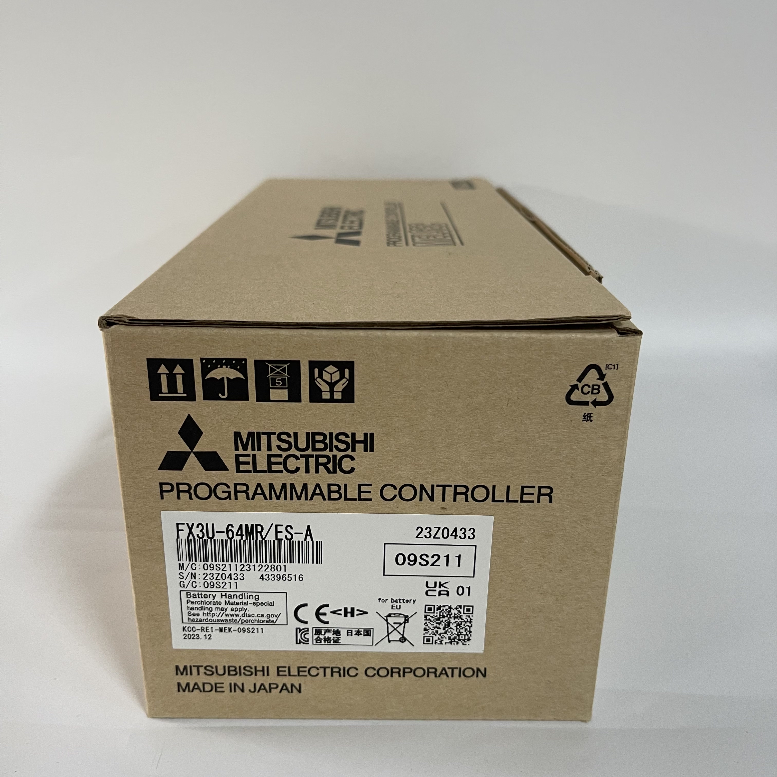 Mitsubishi PLC Controller FX3U-64MR/ES-A