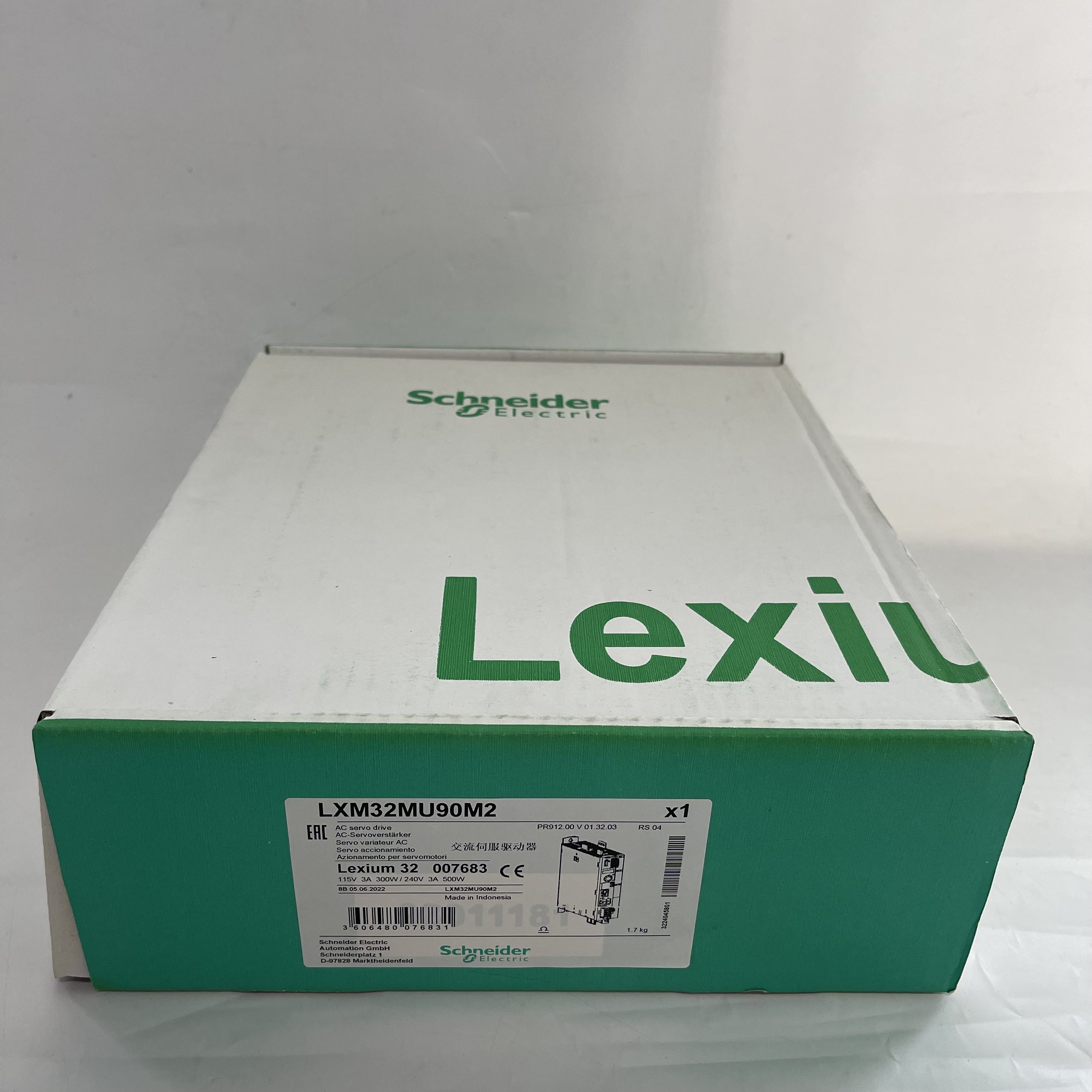 Schneider AC Servo Drive LXM32MU90M2