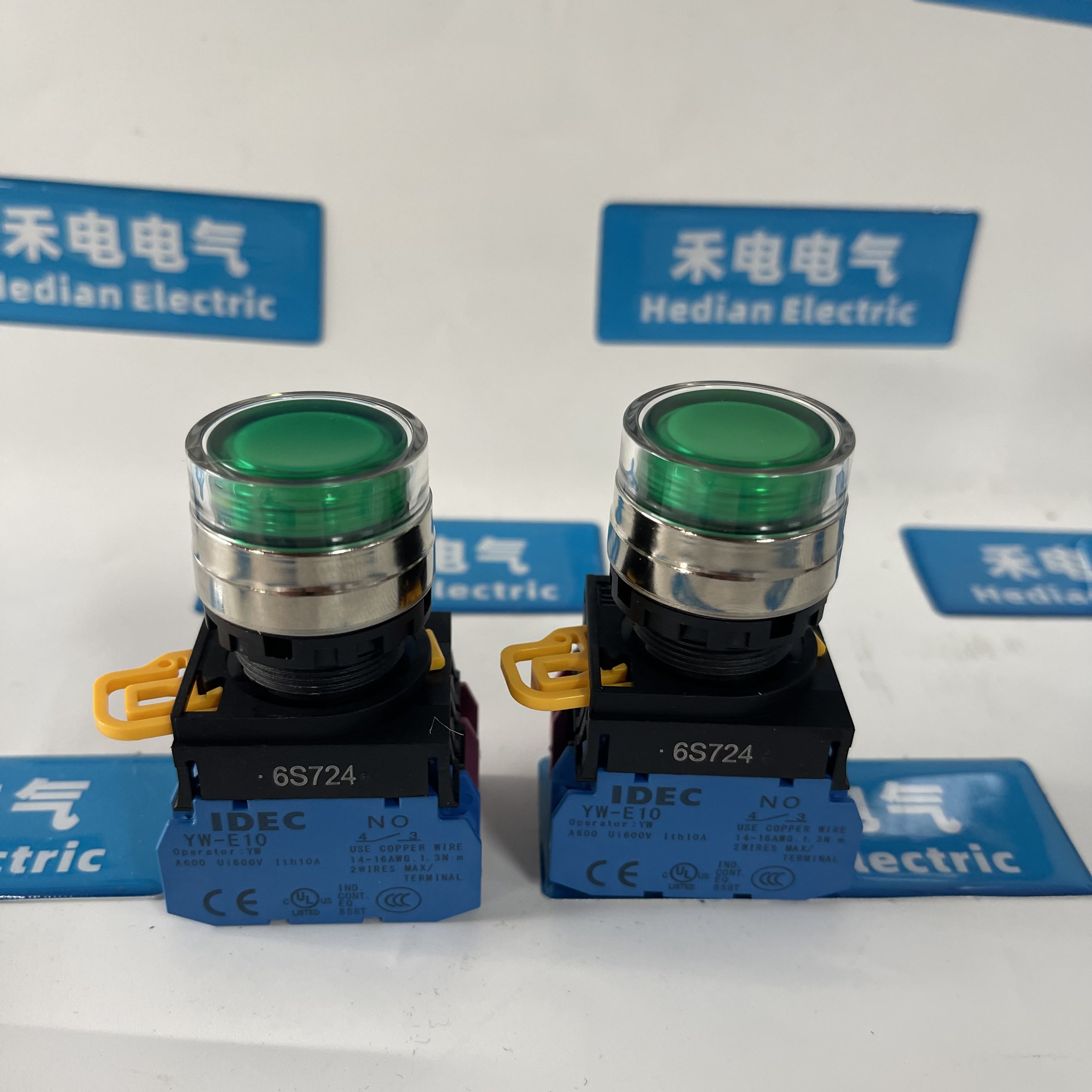 IDEC Illuminated Push Button YW-E10