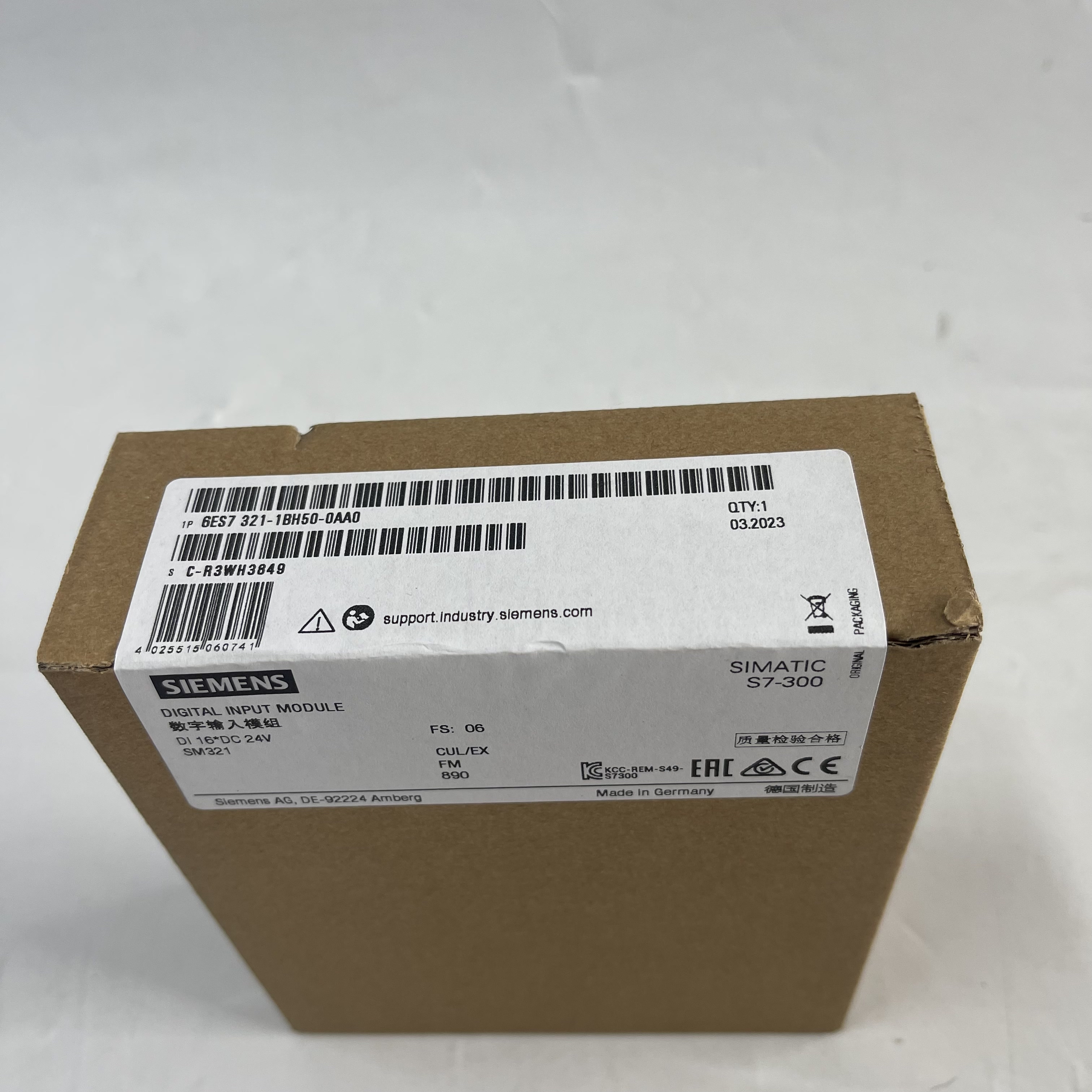 Siemens Digital Input Module (SIMATIC S7-300) 6ES7321-1BH50-0AA0