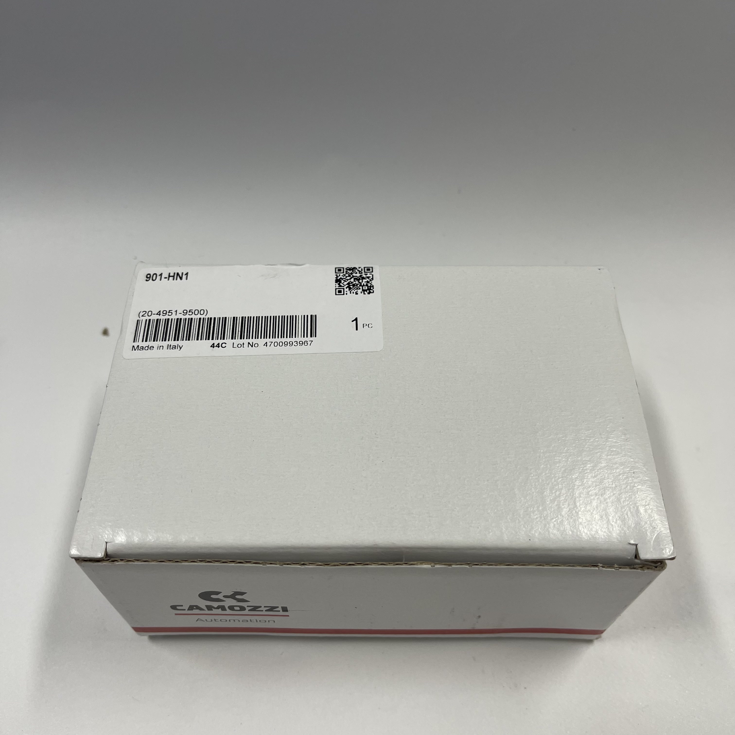 CAMOZZI Pneumatic Component (Fitting) 901-HN1