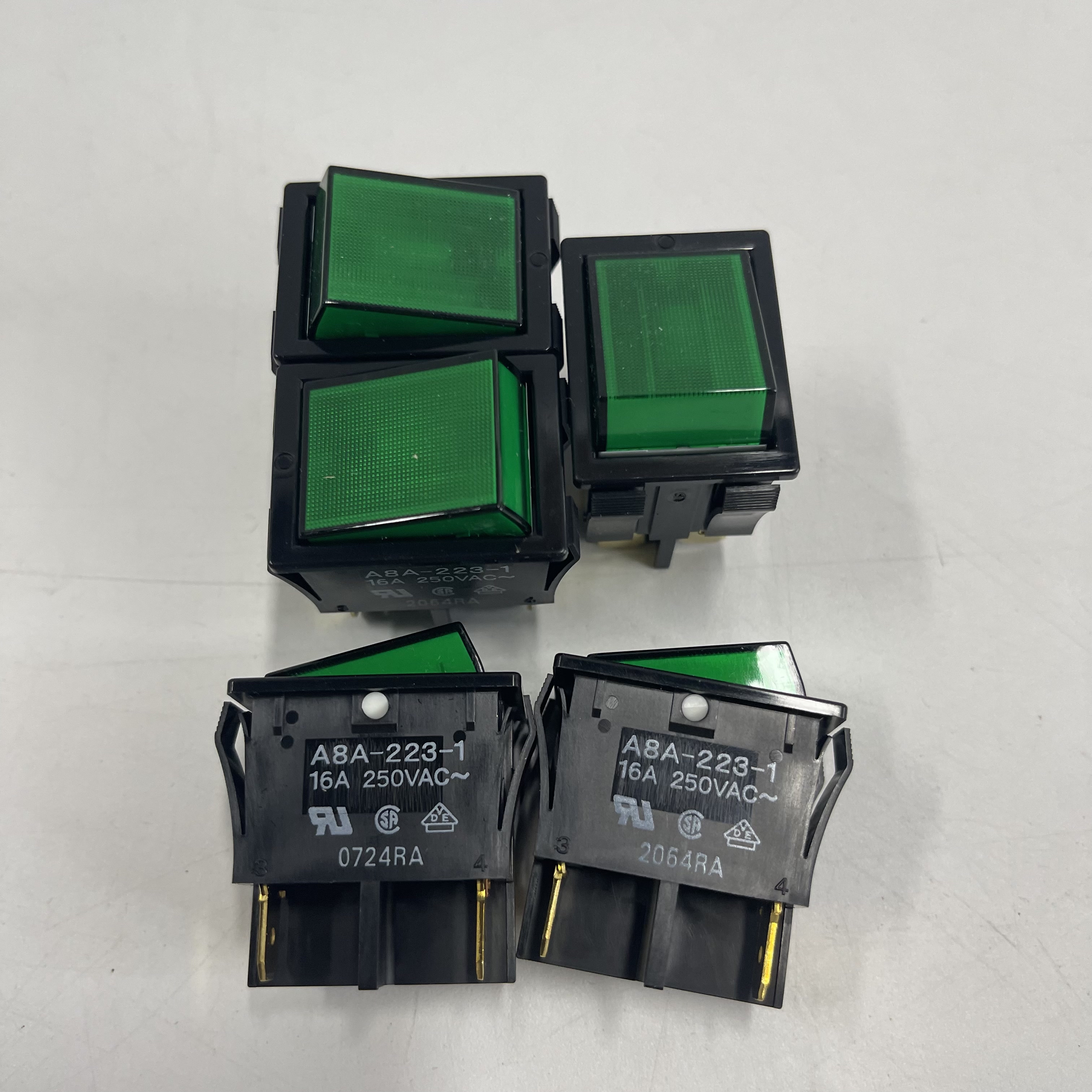 IDEC Illuminated Push Button (Switch Module) A8A-223-1