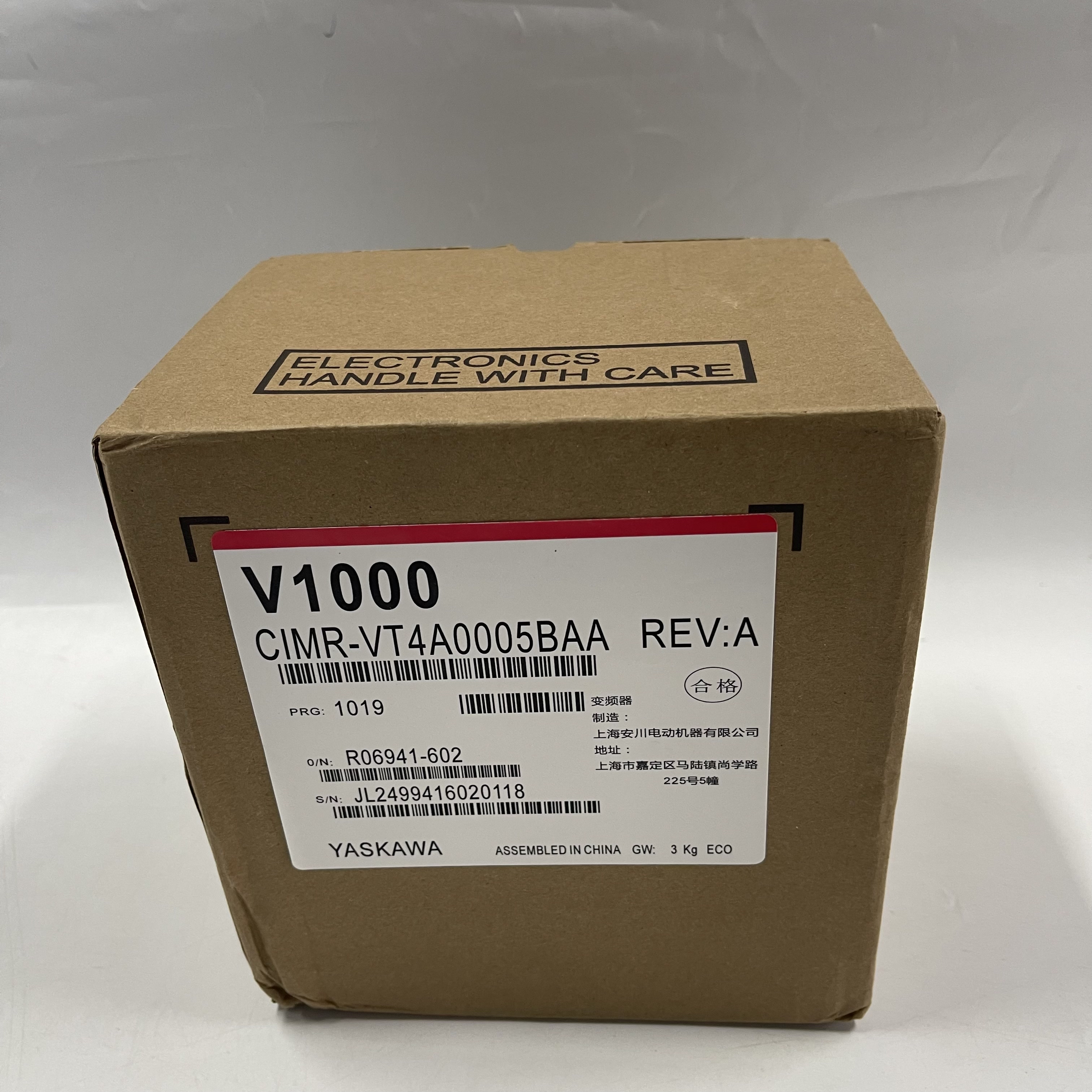 YASKAWA Inverter Drive CIMR-VT4A0005BAA