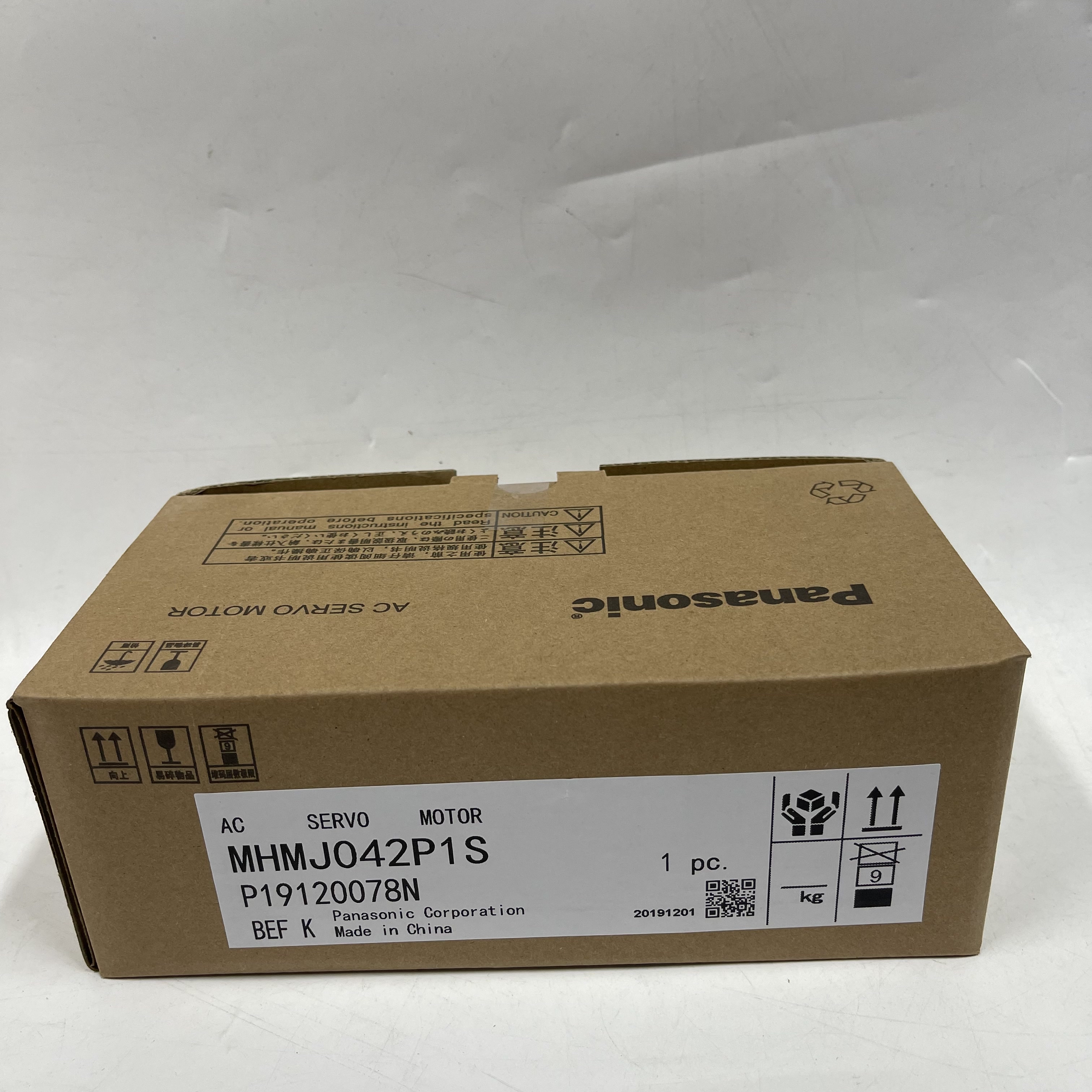 Panasonic AC Servo Motor MHMJ042P1S