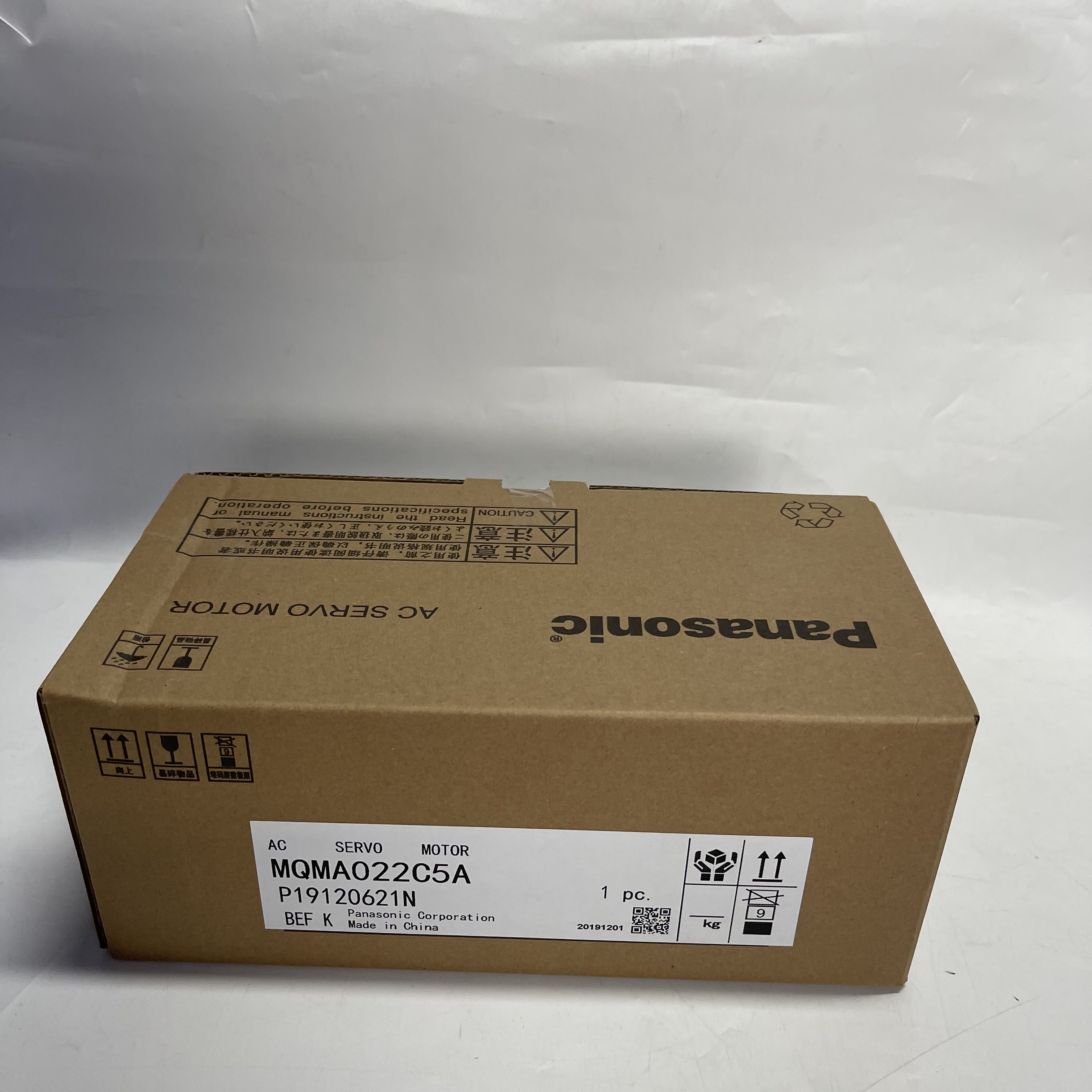 Panasonic AC Servo Motor MQMA022C5A