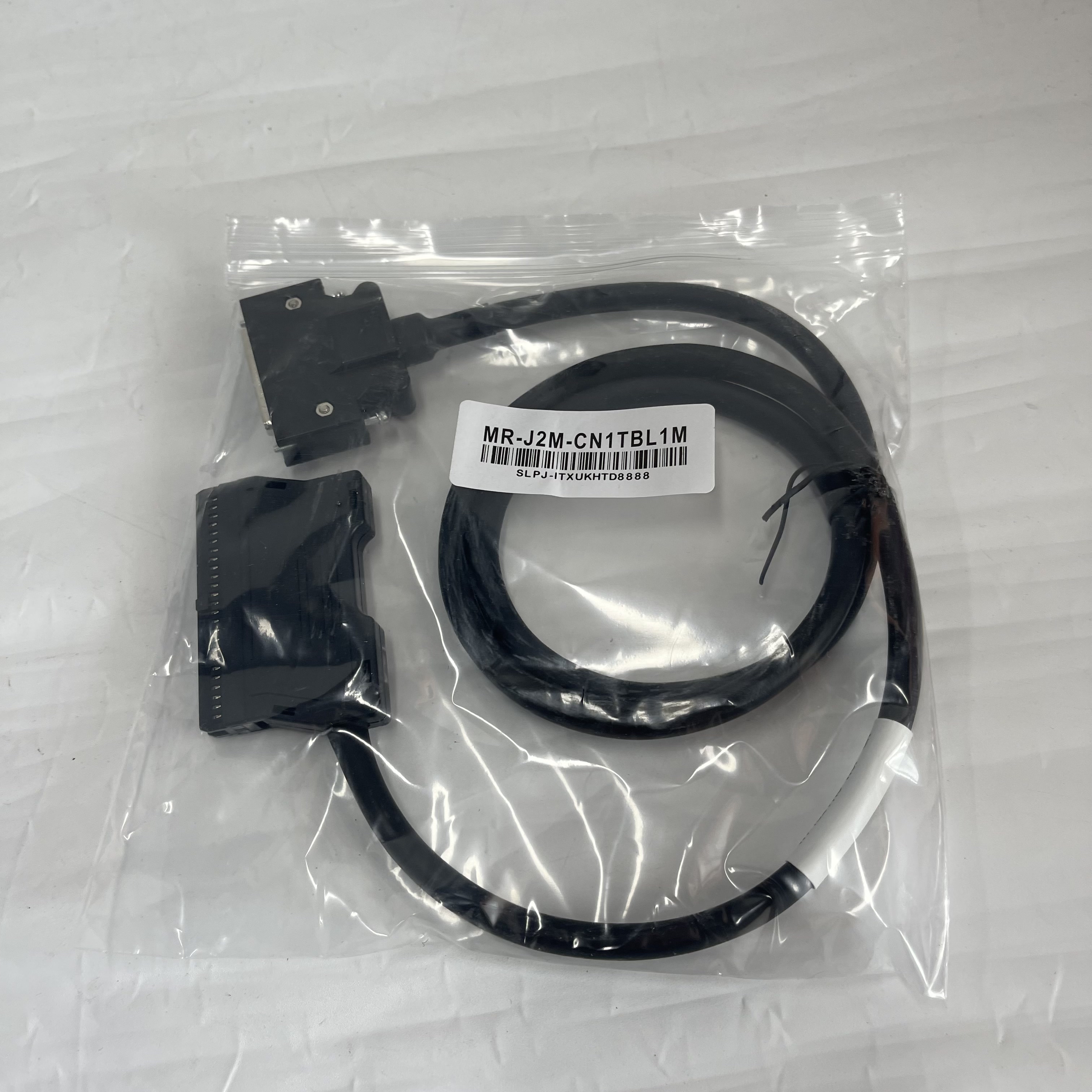MITSUBISHI Servo Signal Cable MR-J2M-CN1TBL1M