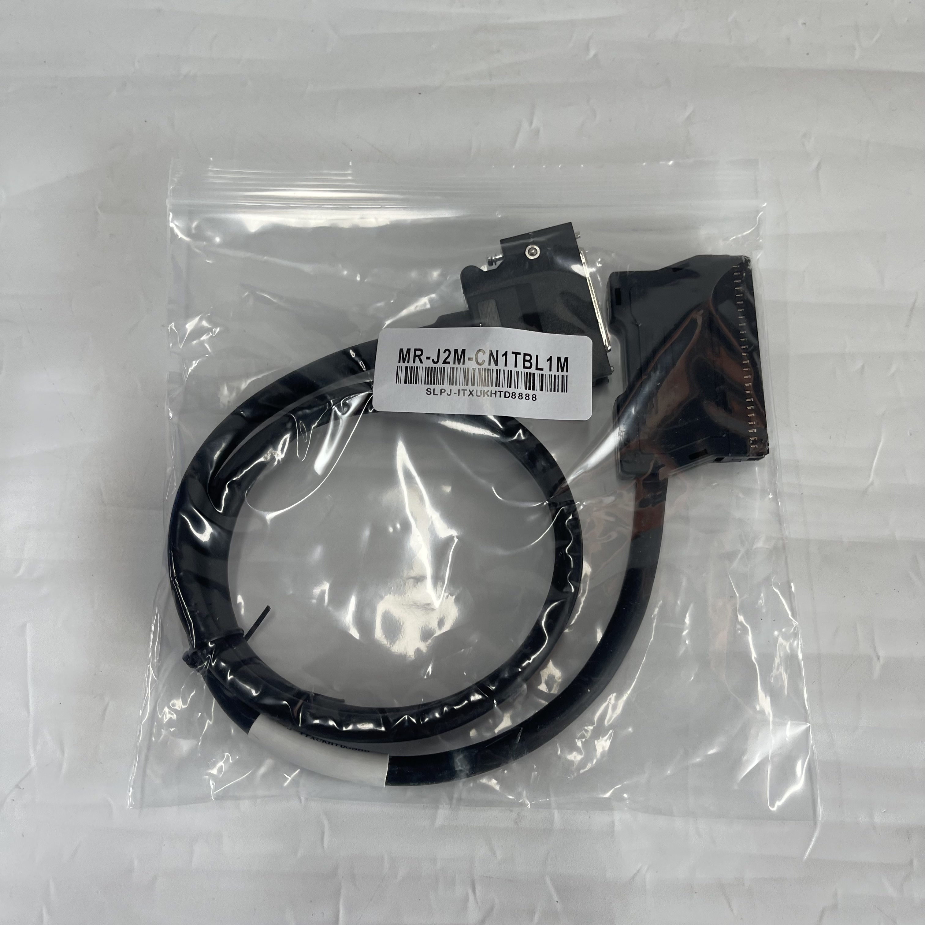 MITSUBISHI Servo Signal Cable MR-J2M-CN1TBL1M