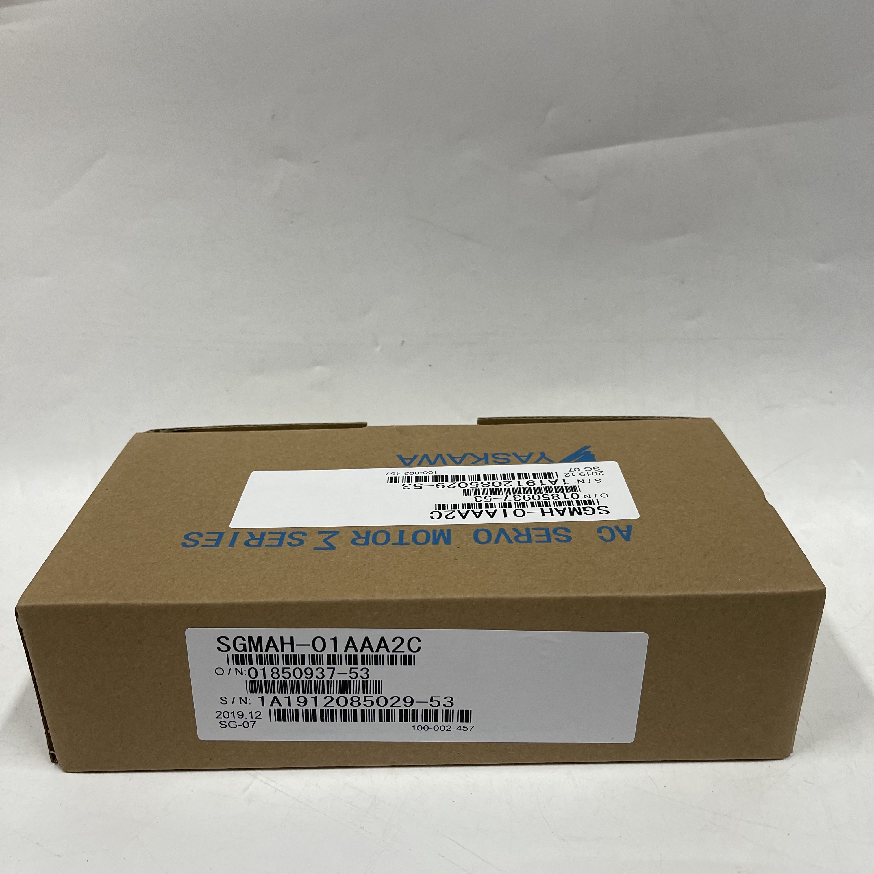 YASKAWA AC Servo Motor SGMAH-01AAA2C
