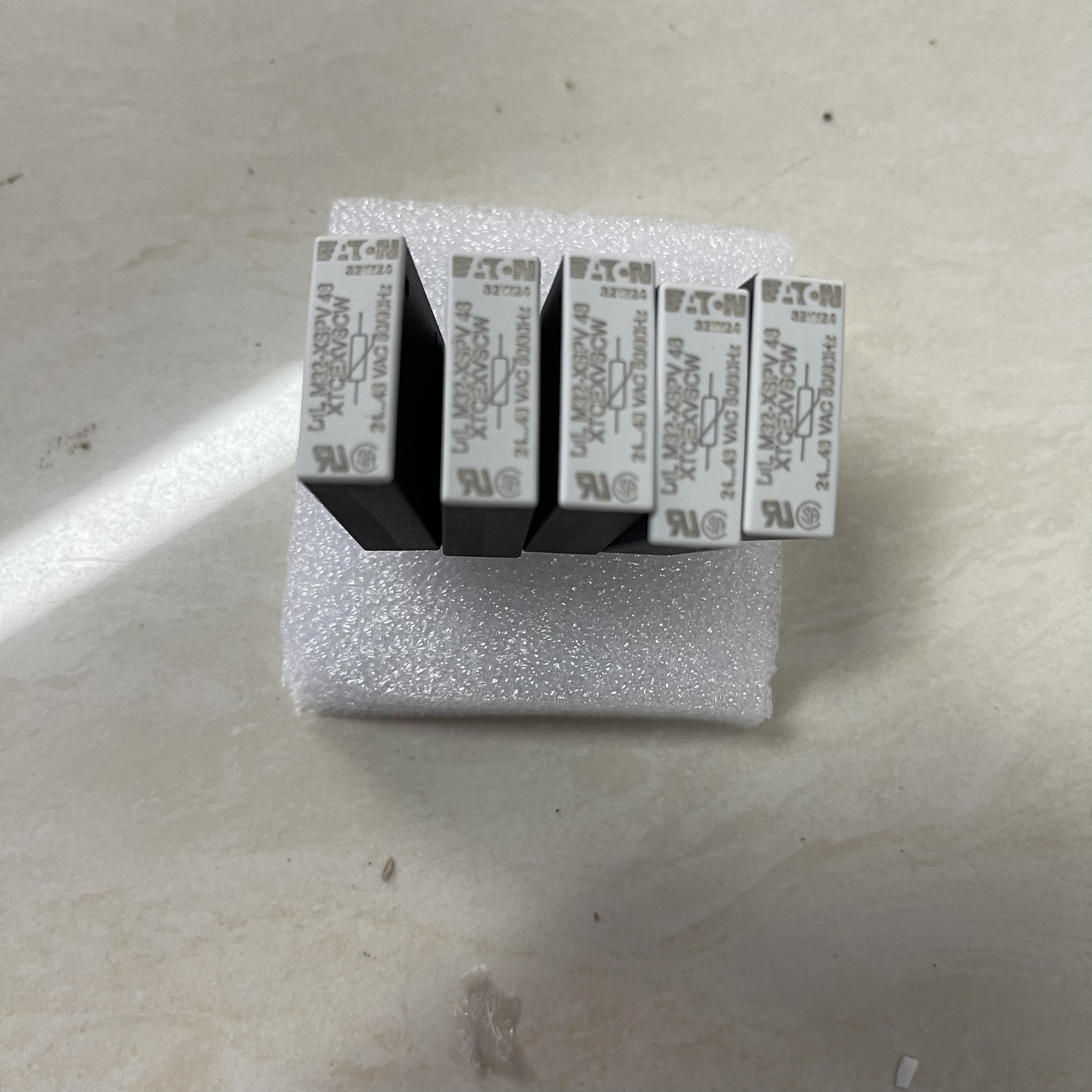 EATON Miniature Power Relay XTCEXVSCW